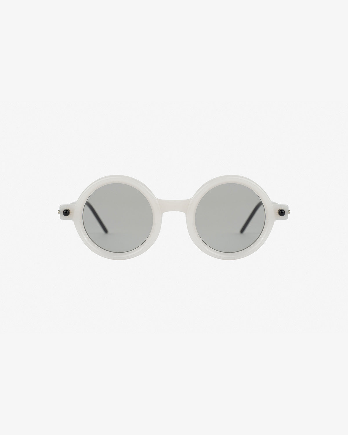 KUBORAUM P1 / WHITE
